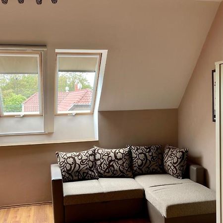 Gyula Var Premium Apartman Luaran gambar