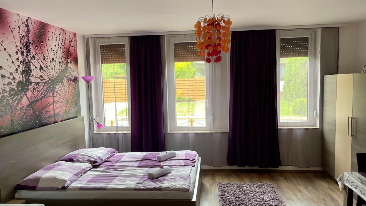 Gyula Var Premium Apartman Luaran gambar