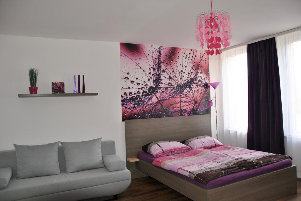 Gyula Var Premium Apartman Luaran gambar